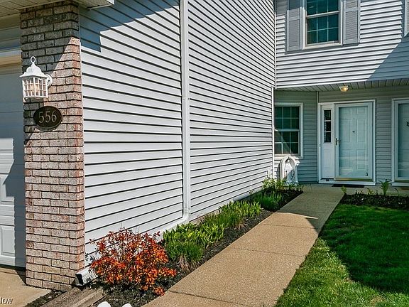 3rd image of 556 Hidden Harbor Dr #39