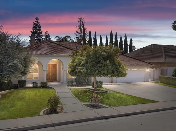 10211 Mountaingate Ln, Bakersfield, CA 93311