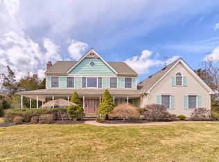 10 Dilts Ln, Hillsborough, NJ 08844