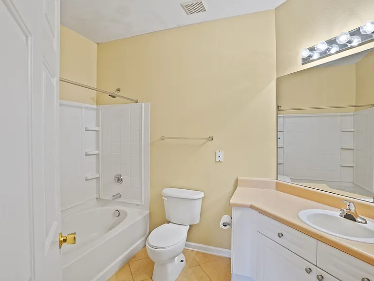 1713 Whitemarsh Way — Photo 6