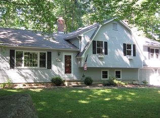 11 Kenilworth Dr, Clinton, CT 06413