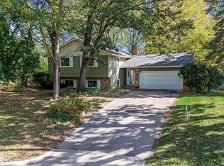 13205 W Manor Blvd, Burnsville, MN 55337
