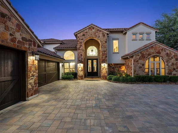 17508 Northlake Hills Dr, Jonestown, TX 78645