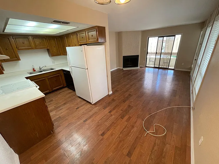 3002 N 70th St #240 — Photo 2