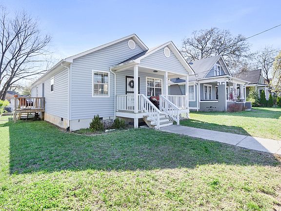 2nd image of 2114 Kirby Ave