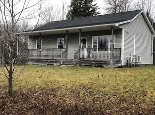 670 E Uniacke Rd, Mount Uniacke, NS B0N1Z0