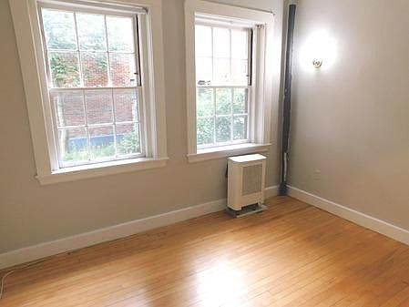 5th image of 21 Chauncy St