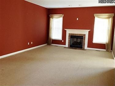 3rd image of 480 Hollyhock Ct