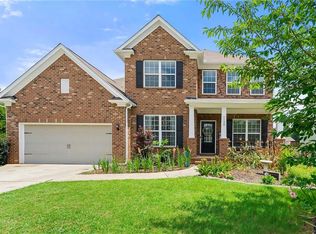 1138 Westgate Dr, Lilburn, GA 30047