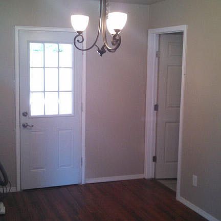 4th image of 916 Cagua Dr NE