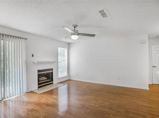 432 Granville Ct, Sandy Springs, GA 30328