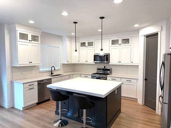 5th image of 3367 S Heathercrest Dr