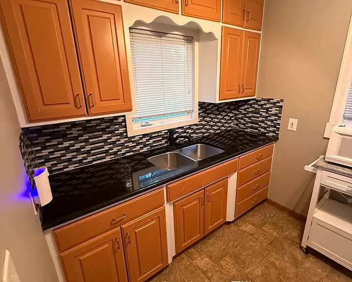 90 Country Club Rd — Photo 10