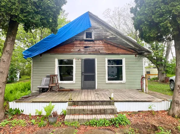 8059 N Wheeler Rd, Wheeler, MI 48662