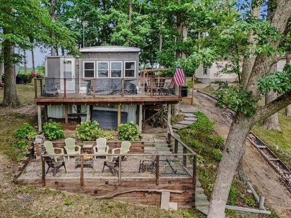 10613 W Briggs Rd, Trufant, MI 49347