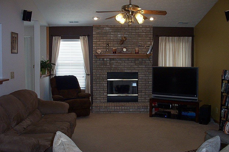 Spacious Great Room