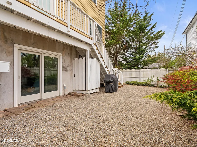 5 Shrewsbury Way — Photo 52