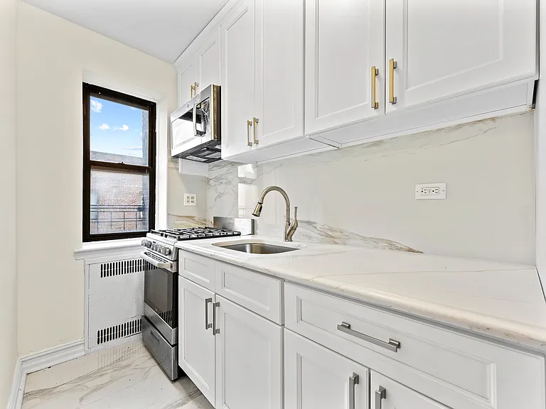 35-35 75th St #625 — Photo 10