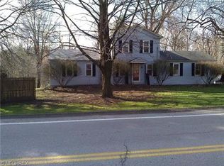 4552 S Ridge Rd E, Geneva, OH 44041