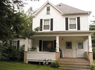 1744 Hancock Ave, Apollo, PA 15613