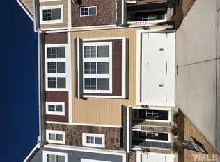 2882 Dallas Valley Ln, Apex, NC 27502