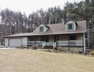 N2165 Wilson Dr, Waupaca, WI, 54981