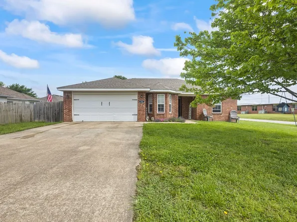 704 Applegate Ln, Lincoln, AR 72744