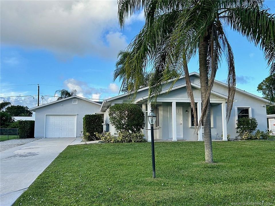 1st image of 1685 SE Grapeland Ave