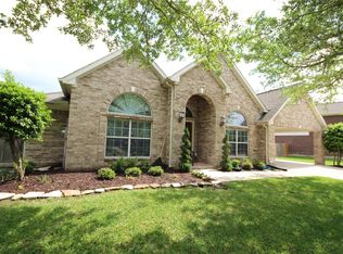 434 Overlook Dr, Friendswood, TX 77546