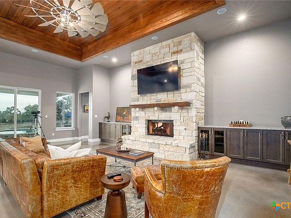 5th image of 345 Laguna Rd