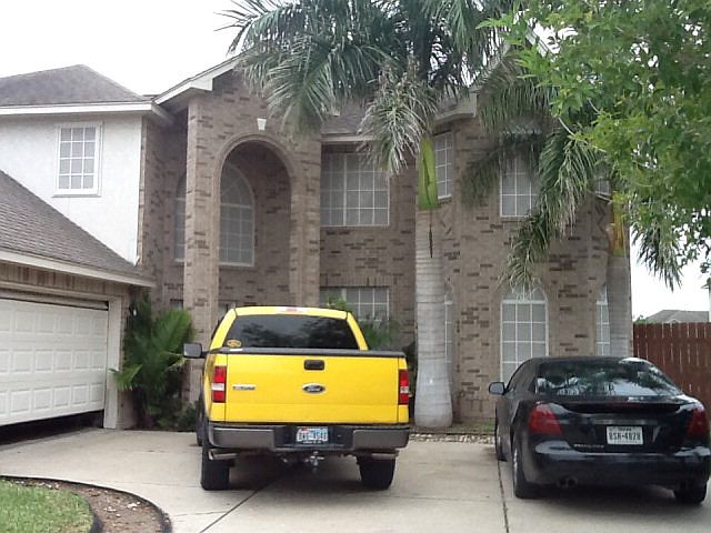 1st image of 2704 Woodside