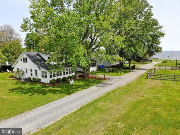 520 North Dr, Tracys Landing, MD 20779