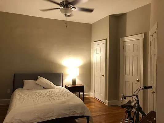 Rented by Compass | media 23