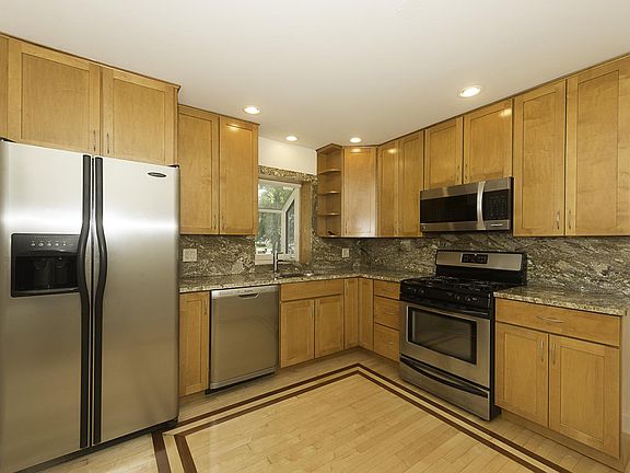 5th image of 2101 N 76th Ave
