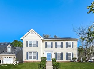 209 Arbor Crest Rd, Holly Springs, NC 27540