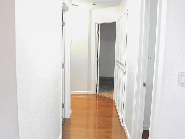1596 Steinbeck Dr — Photo 9