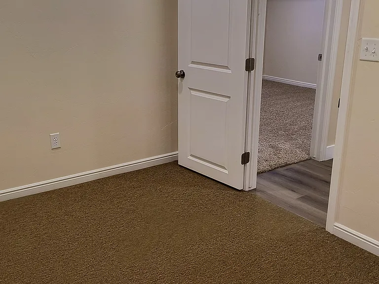 8689 S Pebblecreek Rd — Photo 7