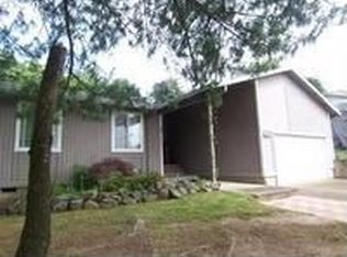 8880 SE Owen Dr, Happy Valley, OR 97086