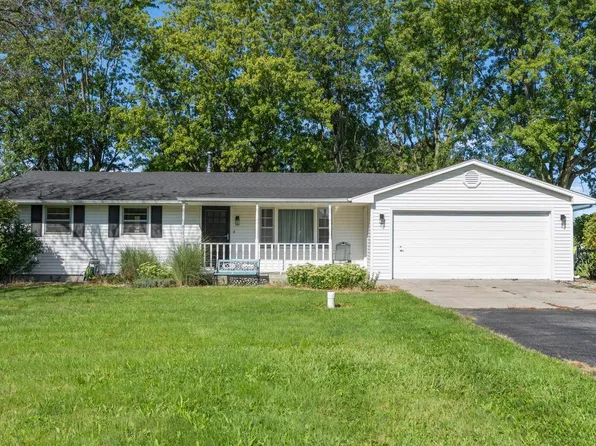 3015 Flaugh Rd, Fort Wayne, IN 46818