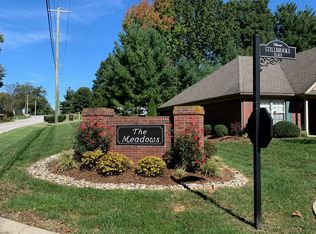 6201 Stillbrook Pl #M6, Georgetown, IN 47122