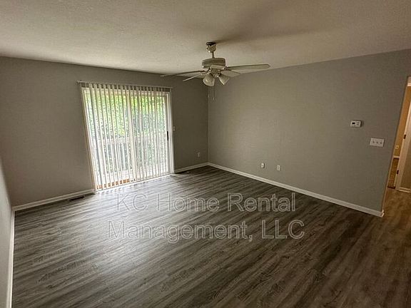 3rd image of 8201 Woodson Dr