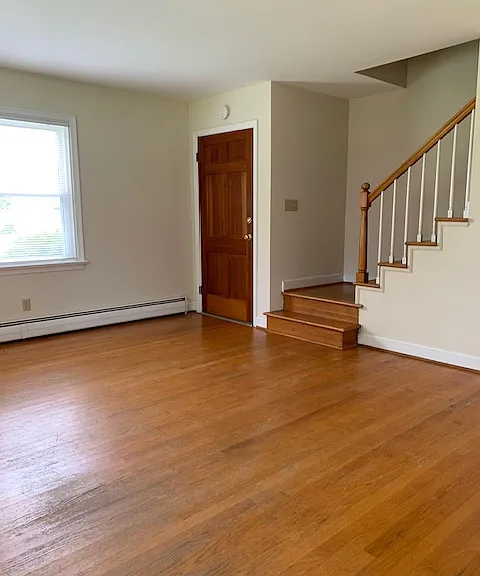 300 Claiborne Ave #4 — Photo 7
