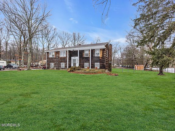 4th image of 430 Ely Harmony Road