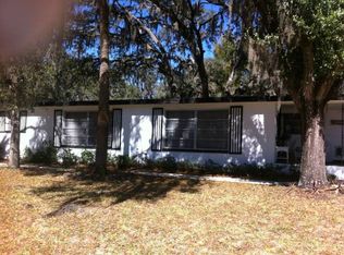 8952 Lake Dr, New Port Richey, FL 34654