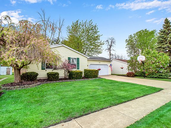 2nd image of 1335 Dangelo Dr