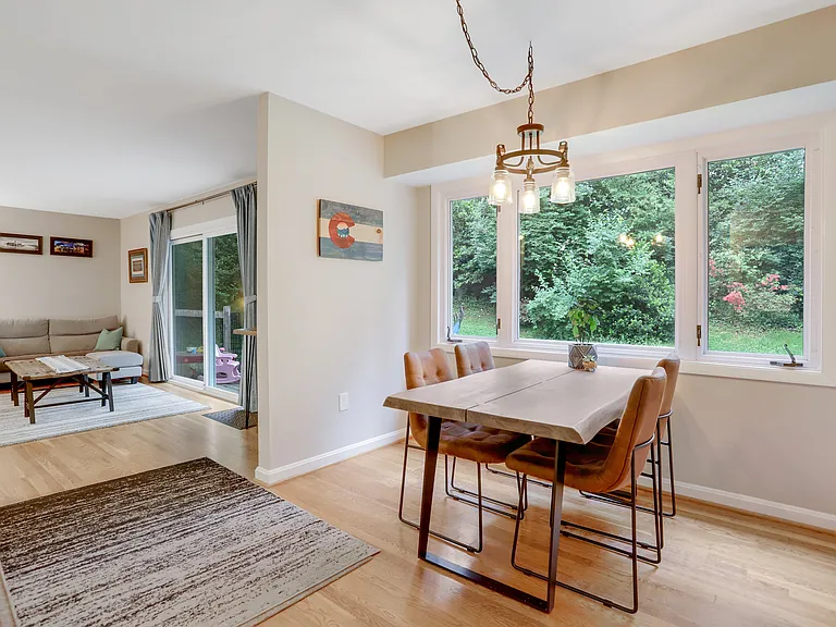 8805 Menard Ct — Photo 5