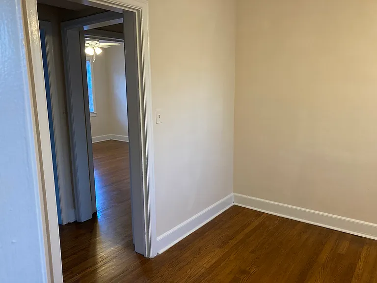 917 Oxmoor Rd #201 — Photo 13
