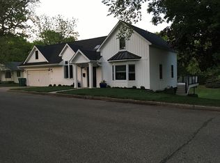 350 Rounds Ave, New Richmond, WI 54017