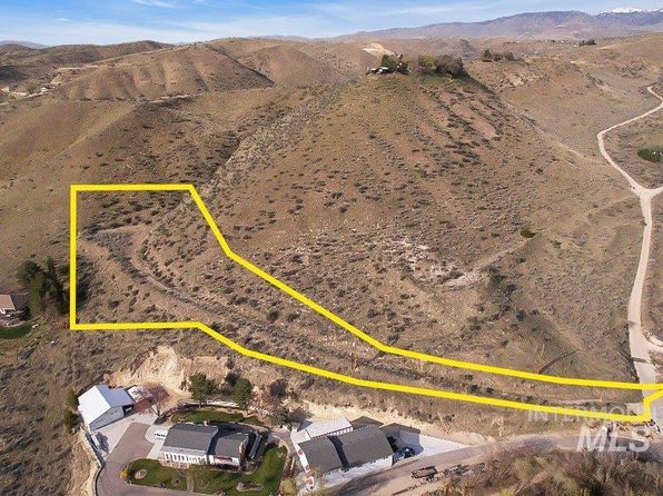 5912 W Hill Rd, Boise, ID 83703