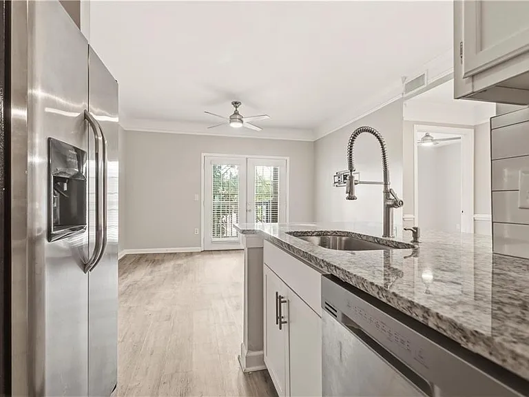 2700 Pine Tree Rd NE #2303 — Photo 9